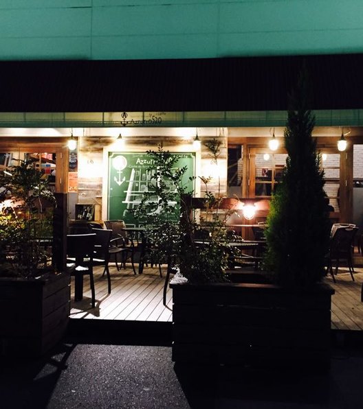 スパニッシュイタリアン Azzurro 520+caffe costa de terrazza 海浜幕張店 （アズーロ）