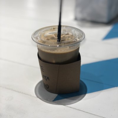 ソラナ カフェ バイ レックコーヒー（SOLANA CAFE by REC COFFEE(REC COFFEE表参道ヒルズ店)）