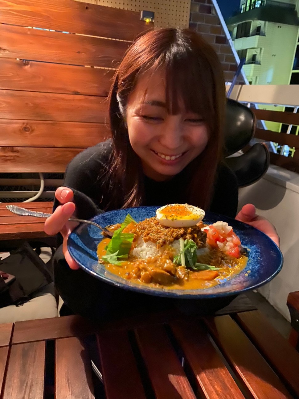 テラス席完備 アメ村で見つけた焼き鳥屋さんとカレーと水タバコシーシャがうまい店 Playlife プレイライフ