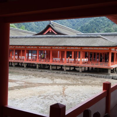 嚴島神社