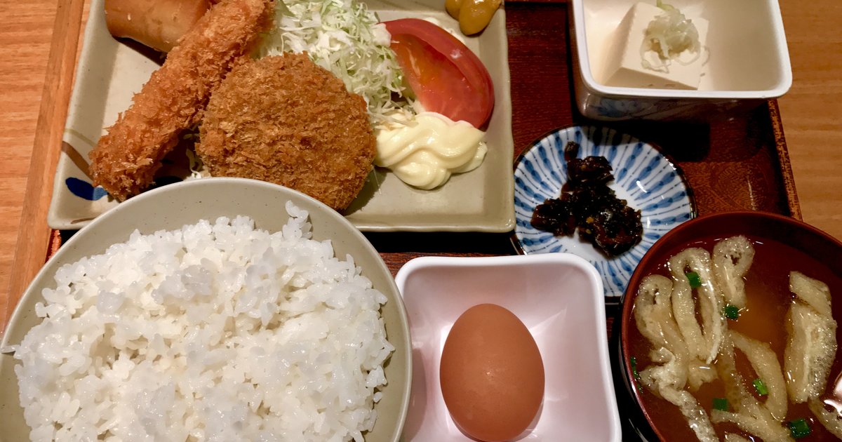 土日もお得な東京駅ランチ 千円でお釣りがくる美味しい定食屋さん 安くて美味しい八重洲地下街 Playlife プレイライフ