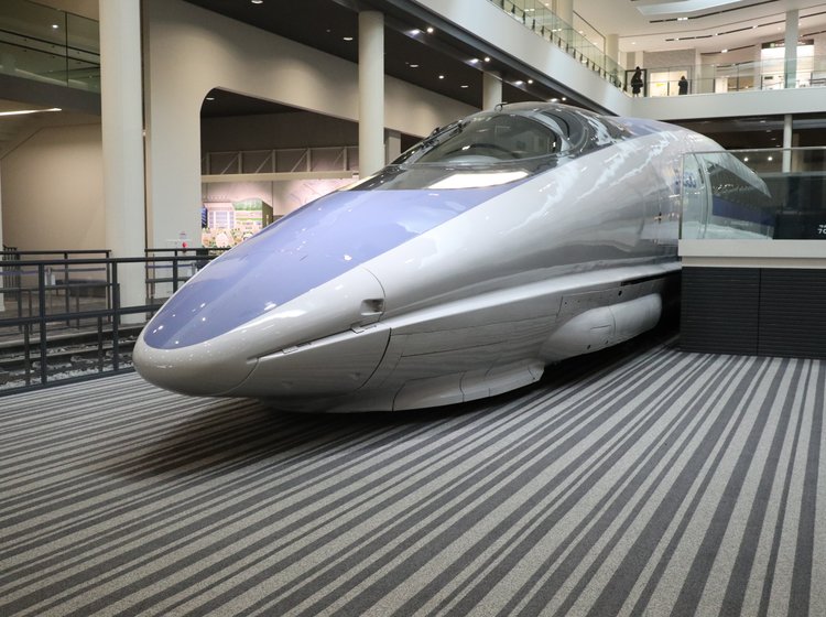 京都鉄道博物館 0系から500系まで新幹線 蒸気機関車が充実 親子の