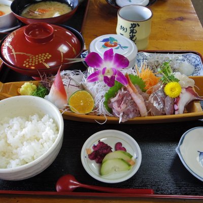 お食事処 かね光水産