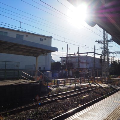 武蔵白石駅