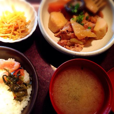 やまや 飯田橋サクラテラス店