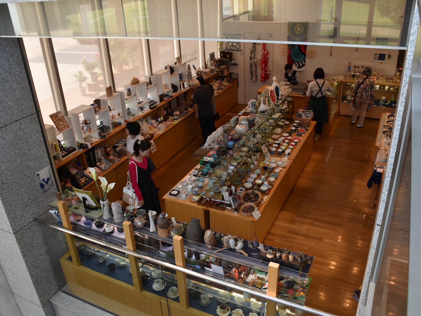 茨城県陶芸美術館ミュージアムショップ