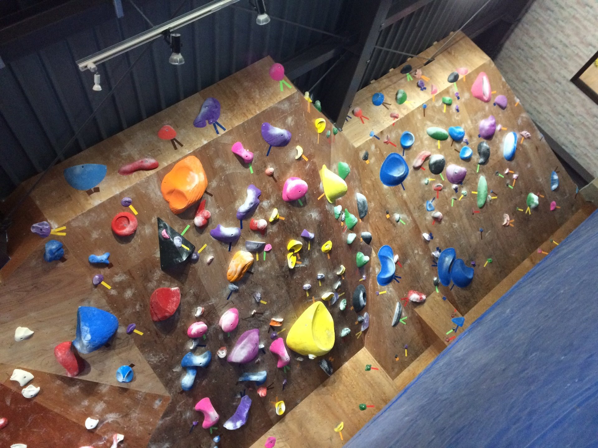 Be born Climbing Gym（ビーボーンクライミングジム）